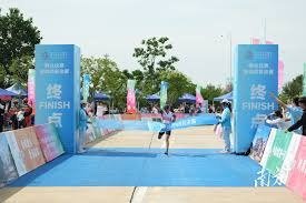 拉菲尼亚归来，巴萨重振雄风