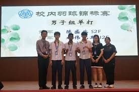 二八杠实战入门：从认识“白板”与“点数牌”开始。（二八杠实战新手指南：从白板与点数牌学起）