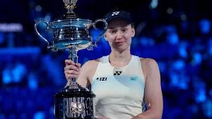 莱万谈苏亚雷斯#足球